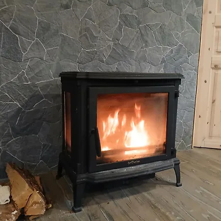 Rooslepa Puhkemaja * Tuksi