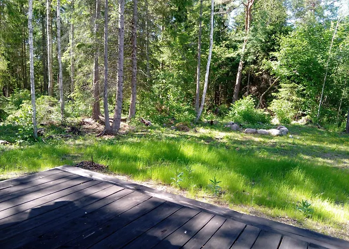 Rooslepa Puhkemaja * Tuksi